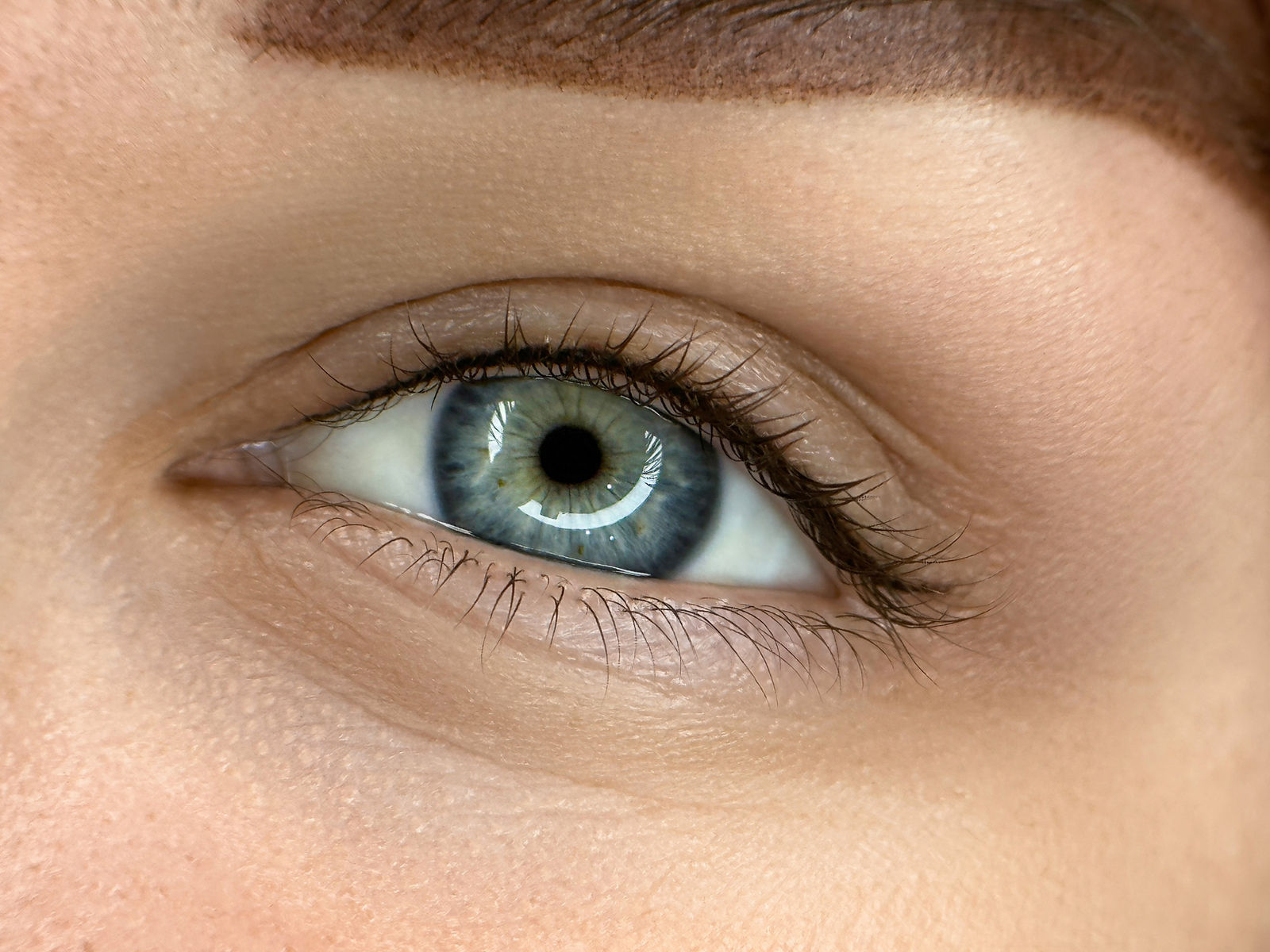 Subtile Wimpernkranz-Verdichtung für eine intensivere Wimpernlinie